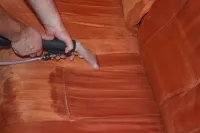 Čistenie sedačky v Poprade