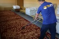 Tepovanie kobercov v škôlke